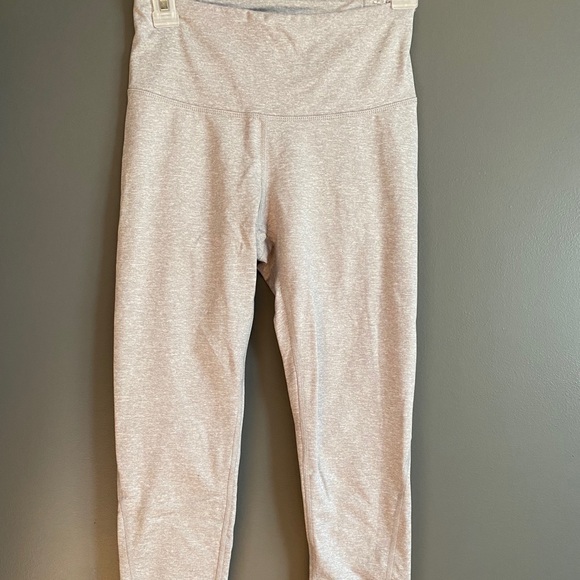 Old Navy Elevate High Waisted Active Leggings - Picture 1 of 4